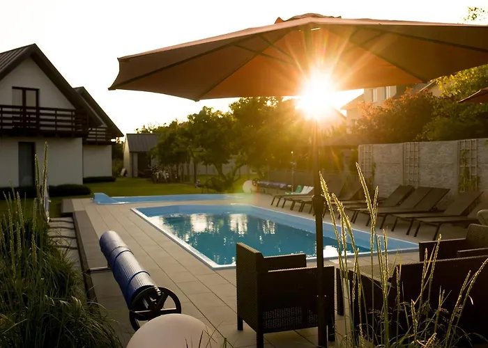 度假居 Akacjowa 莱鲍